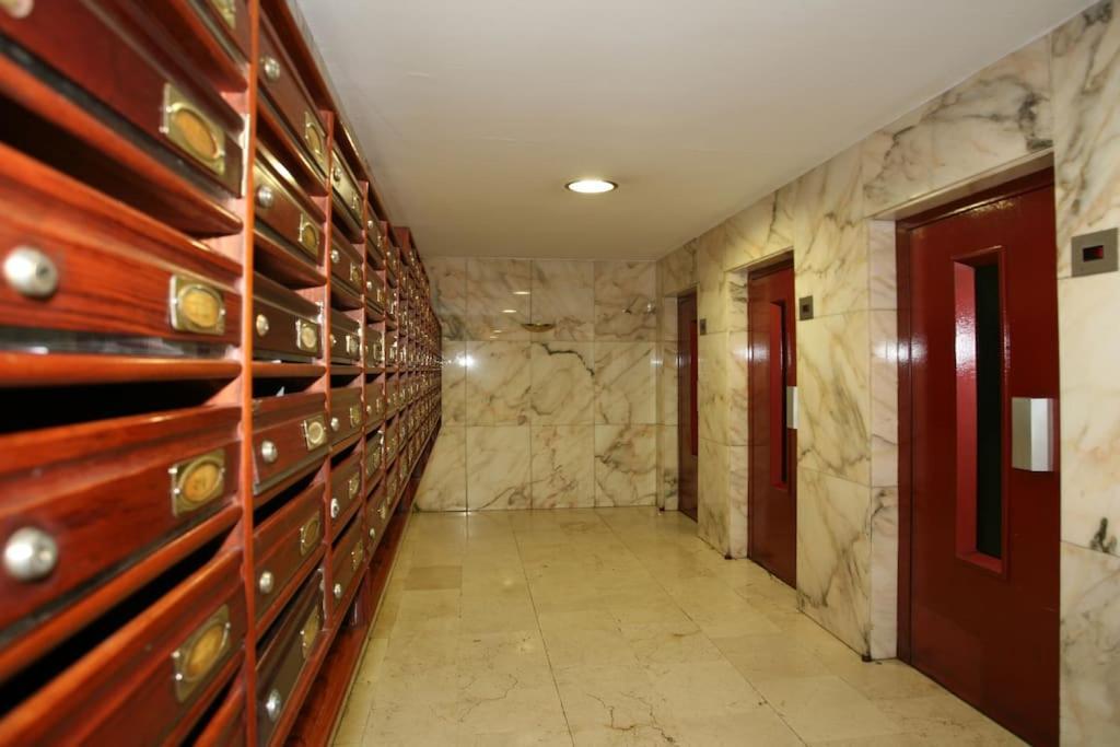 Granada Piso En Calle Arabial 117 Junto A El Corte Ingles Exterior photo